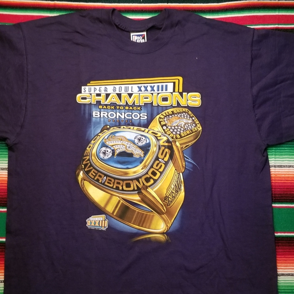 Vintage Denver Broncos Superbowl t shirt